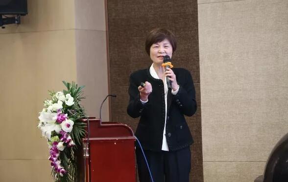 4月19日365beat体育眼屈光学组会议暨青岛365beat体育第四届高峰论坛圆满召开11.jpg