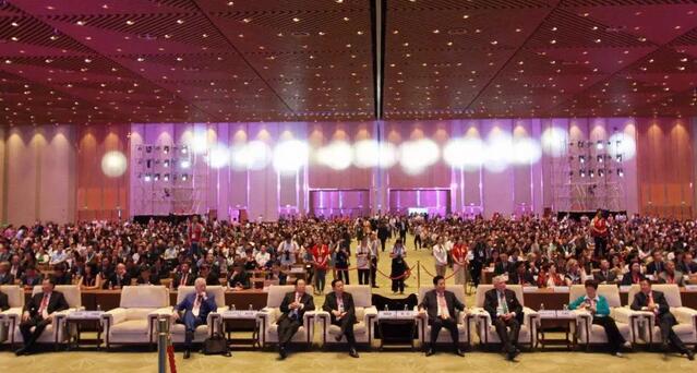 为光明中国护航，向70华诞献礼——365beat体育之光闪耀2019全国眼科年会1.jpg